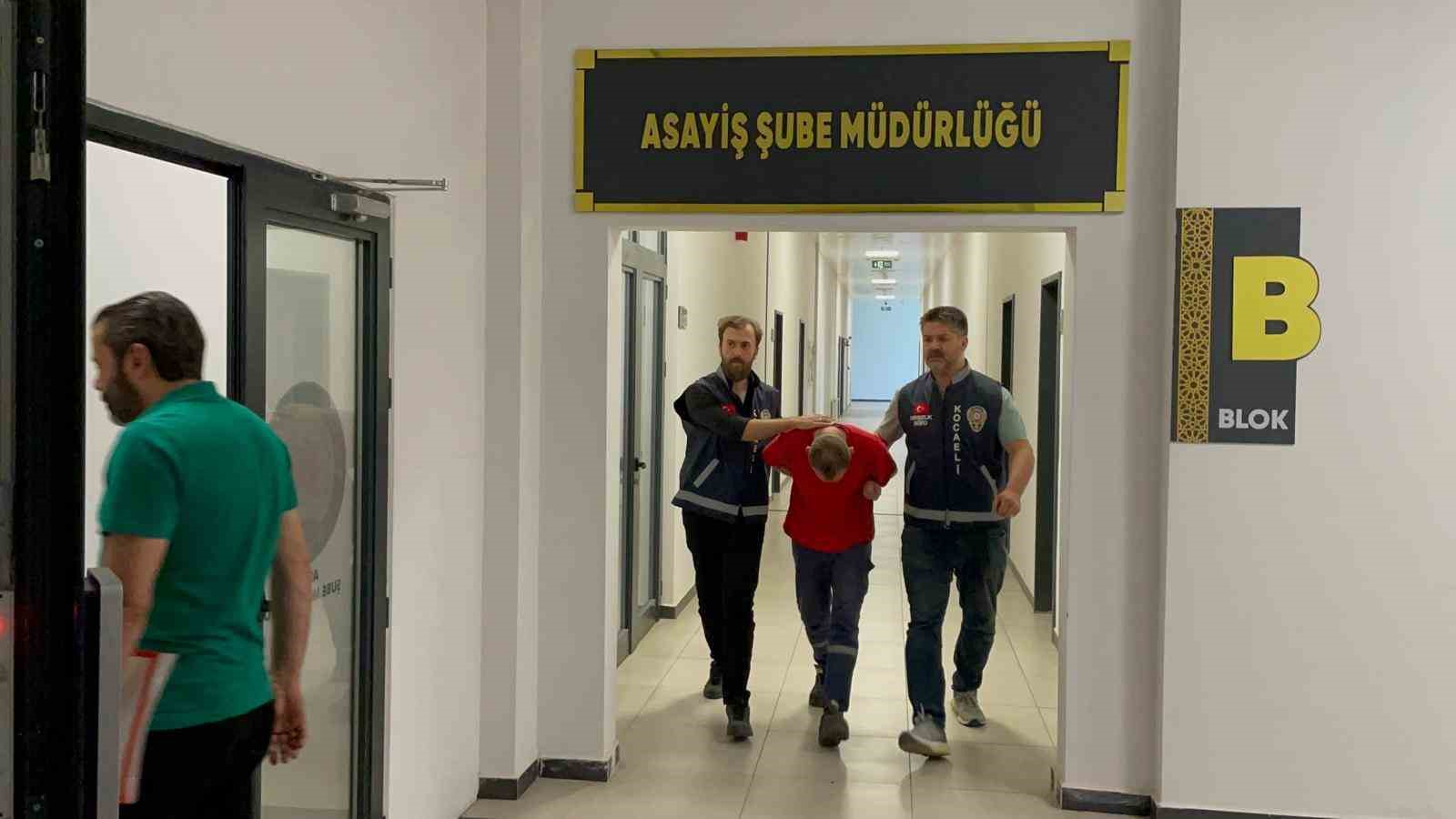 Kocaeli’nde 400 bin TL’lik kablo çalan şüpheli yakalandı