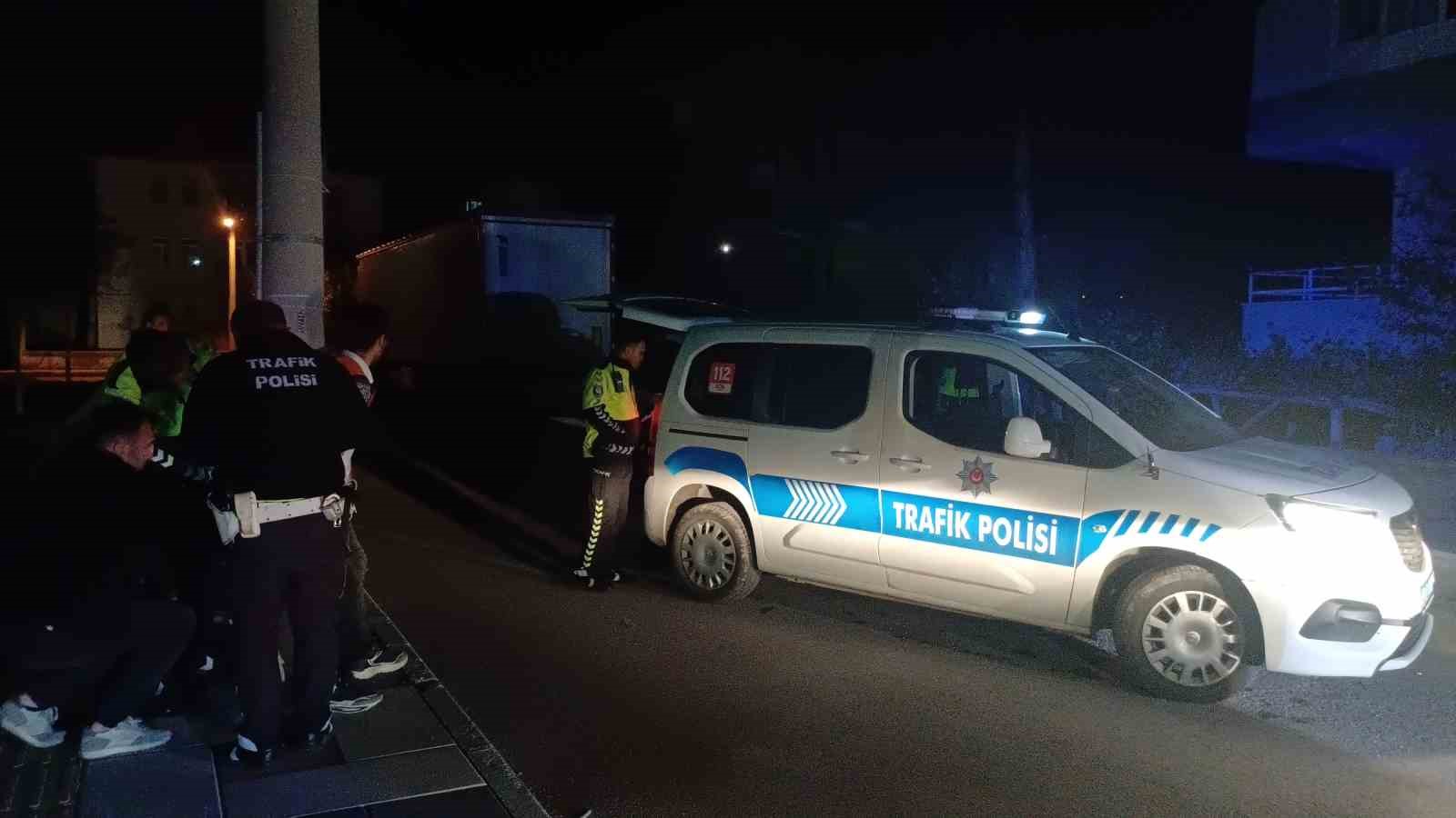 Ehliyetsiz ve alkollü sürücü polisten kaçamadı: 95 bin TL ceza kesildi