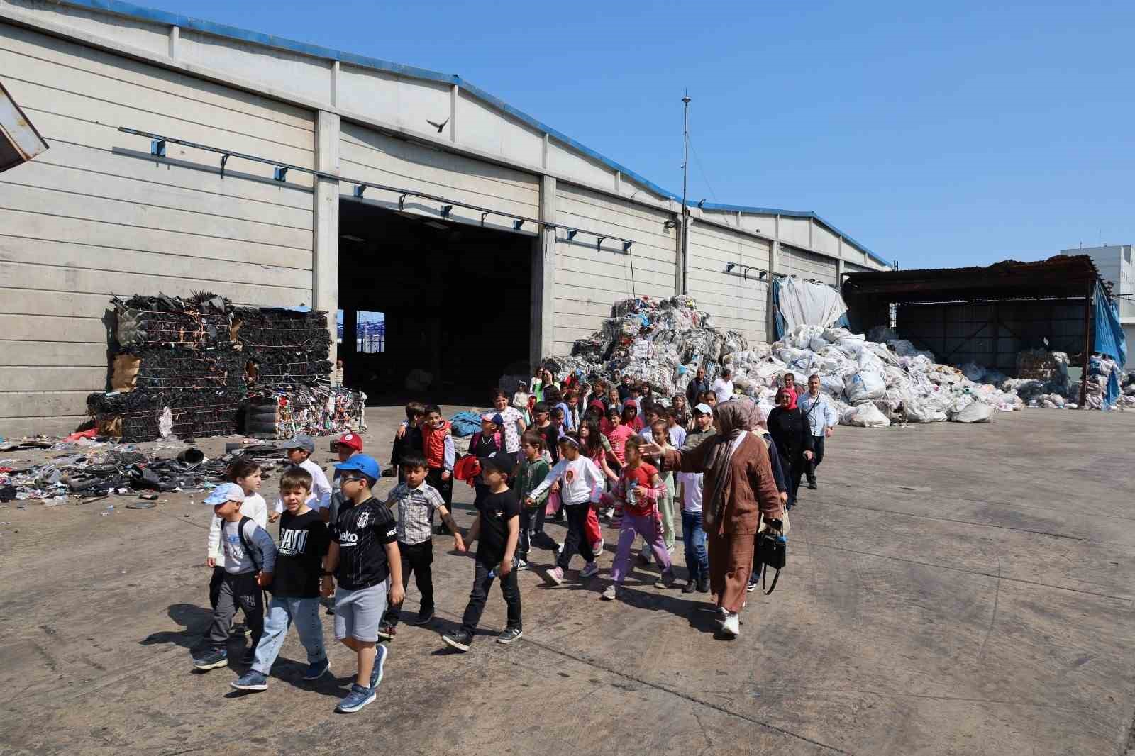 Minik öğrencilerin sıfır atık duyarlılığı