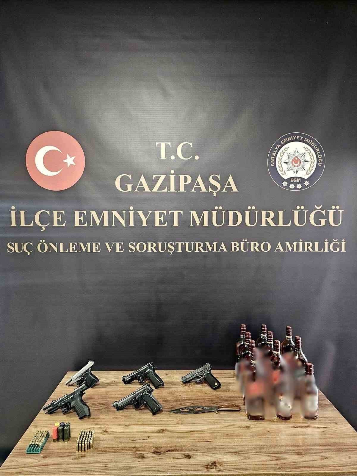 Gazipaşa’da ruhsatsız silah operasyonu
