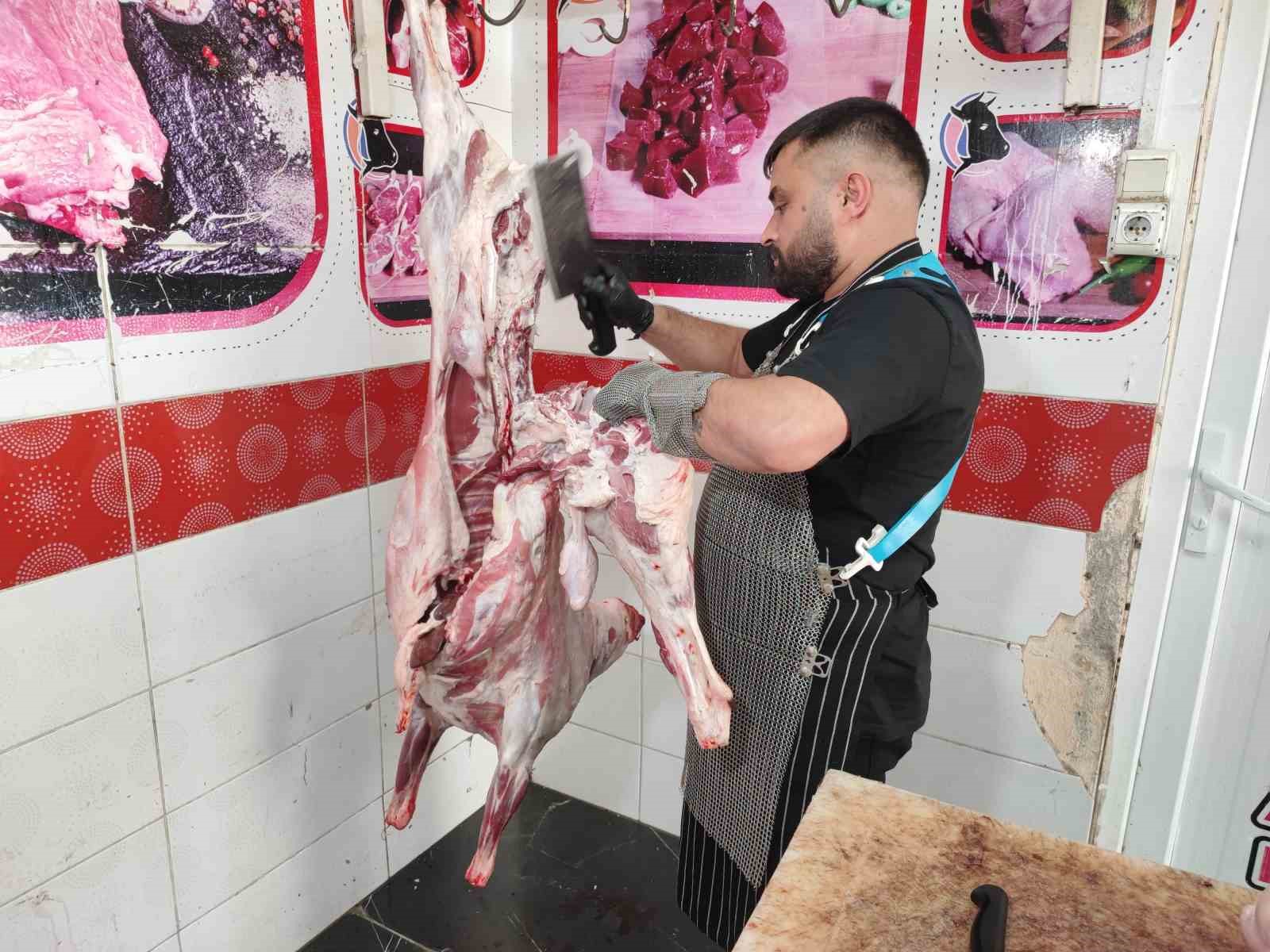 Kasaplar Odası Başkanından acemi kasaplara uyarı