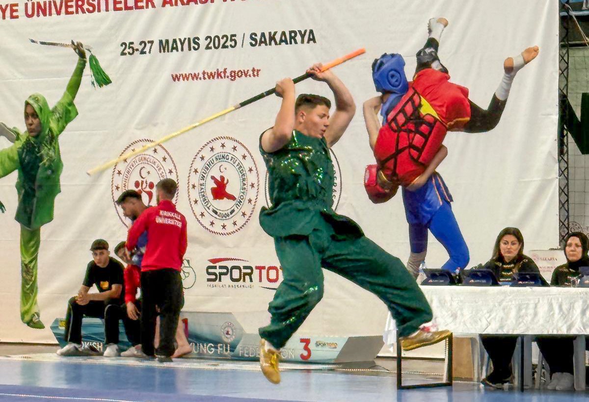 Wushu Kung-Fu’da iki gümüş madalya kazandılar