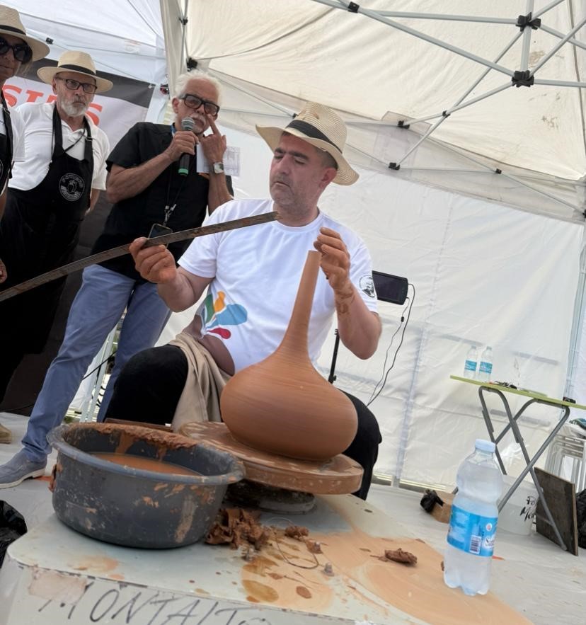 Menemenli ustalar Fransa&rsquo;da da zirvede
