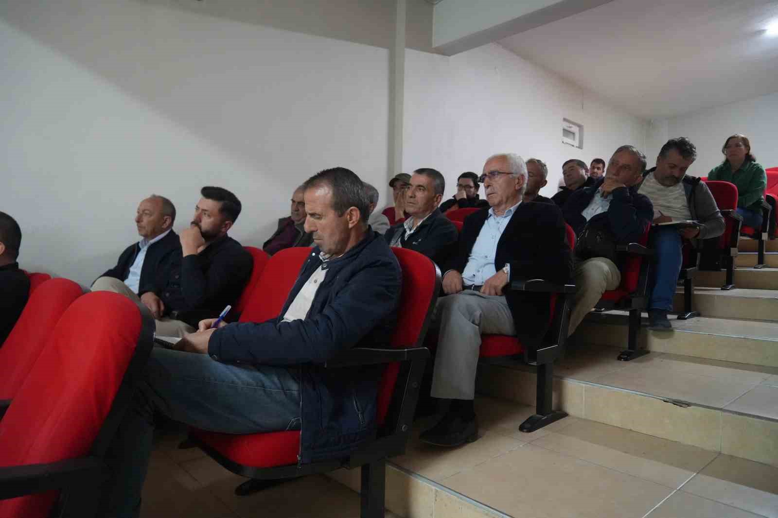 Arıyla gelen ge&ccedil;im kaynağı: Kursiyerler arıcılıkla yeni bir yola &ccedil;ıkıyor
