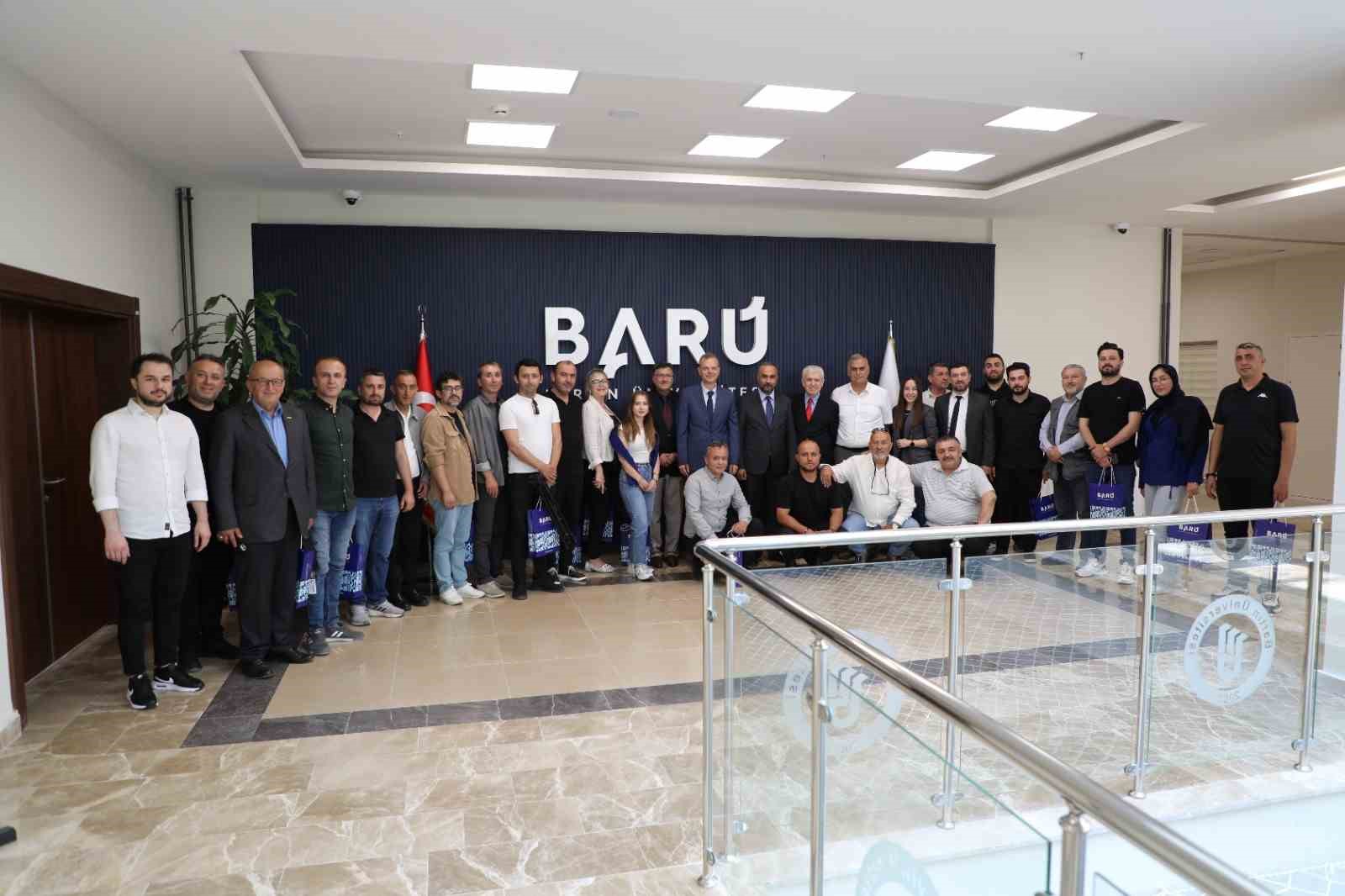 BARÜ Rektörü Akkaya, medya temcilcileriyel kahvaltıda buluştu