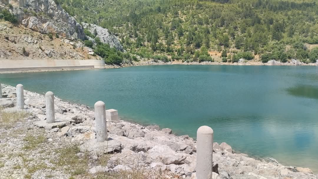 Bahar yağışları Derebucak&rsquo;taki barajın doluluk oranını y&uuml;kseltti
