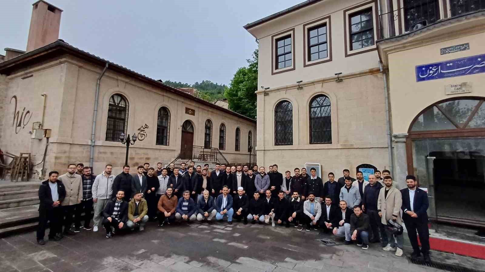 K&uuml;tahya&rsquo;da sabah namazı buluşması ve tarih gezisi
