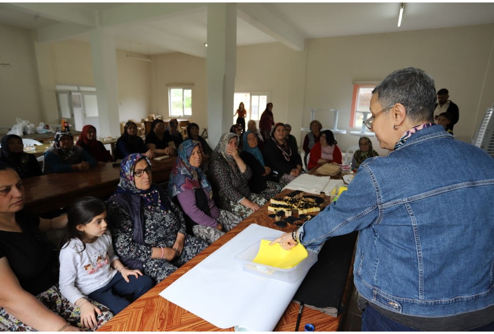 Kastamonu &Uuml;niversitesi&rsquo;nden kırsal kalkınmaya sanatlı destek
