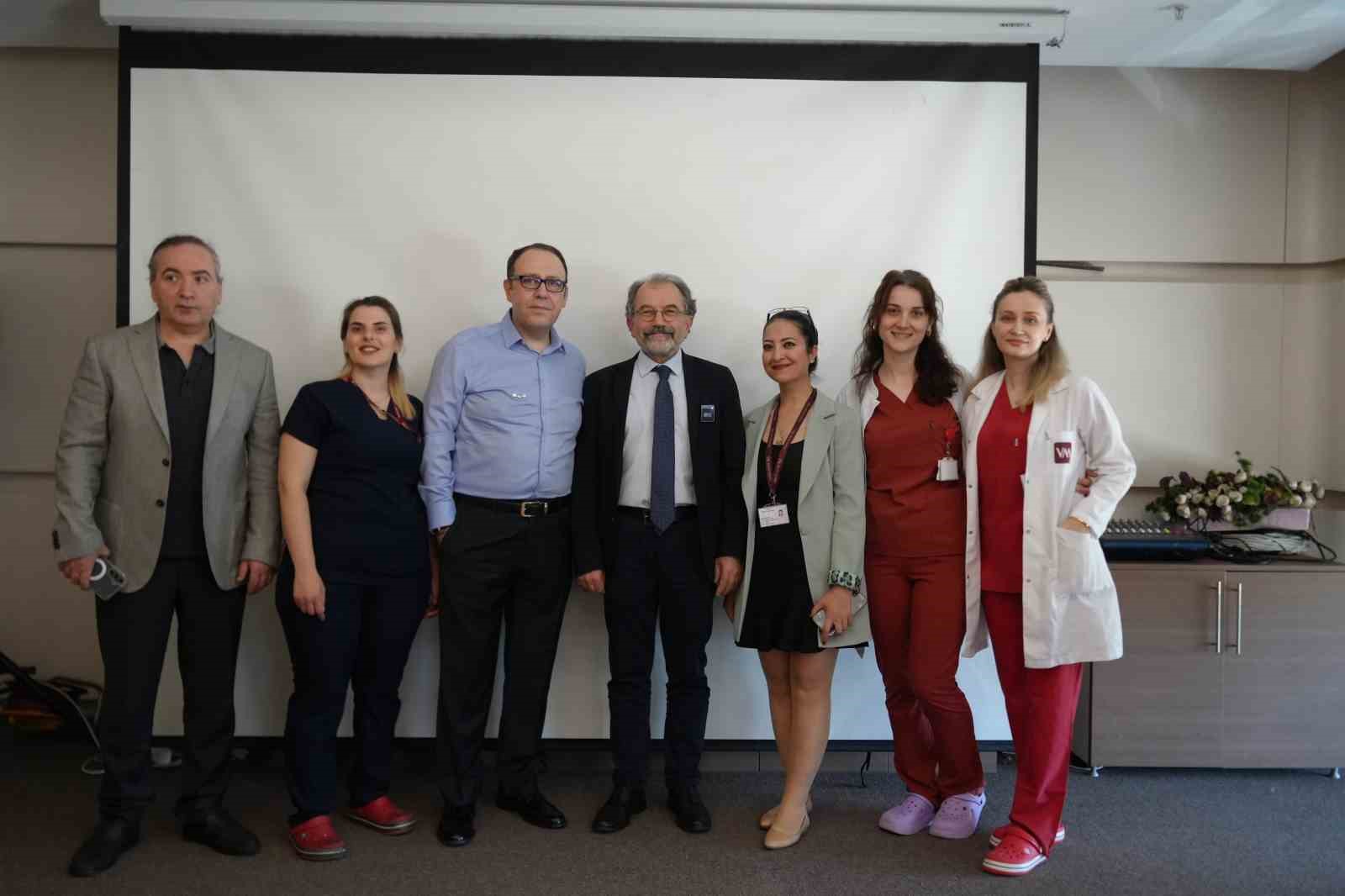 Prof. Dr. Akbaş’tan büyük başarı: 2 bininci kalp ameliyatı geride kaldı
