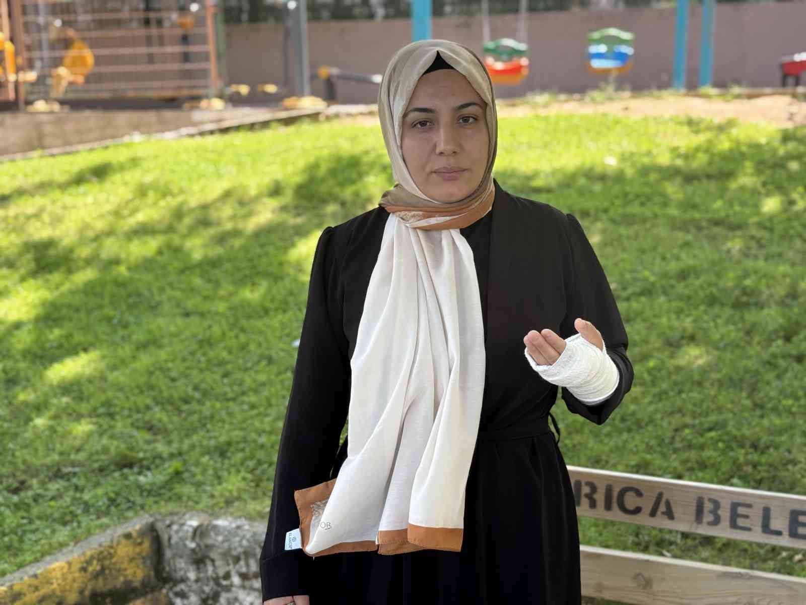 Yol vermeyen 3 maganda anne ile oğluna saldırdı, 5 yaşındaki çocuklar da yaralandı