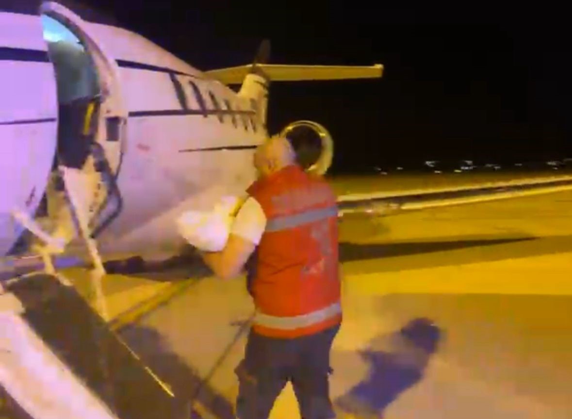 Tatvan&rsquo;da doğan bebek Ankara&rsquo;ya sevk edildi
