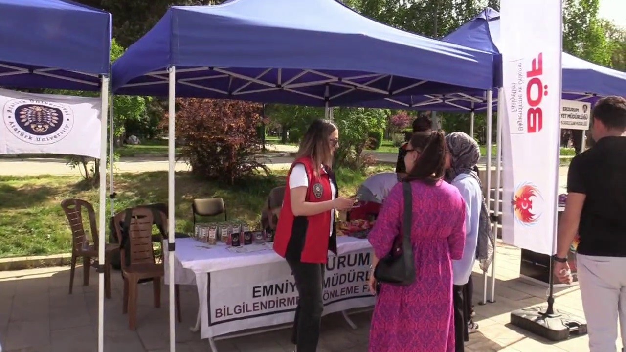 Öğrenciler terör faaliyetleri hakkında bilgilendirildi