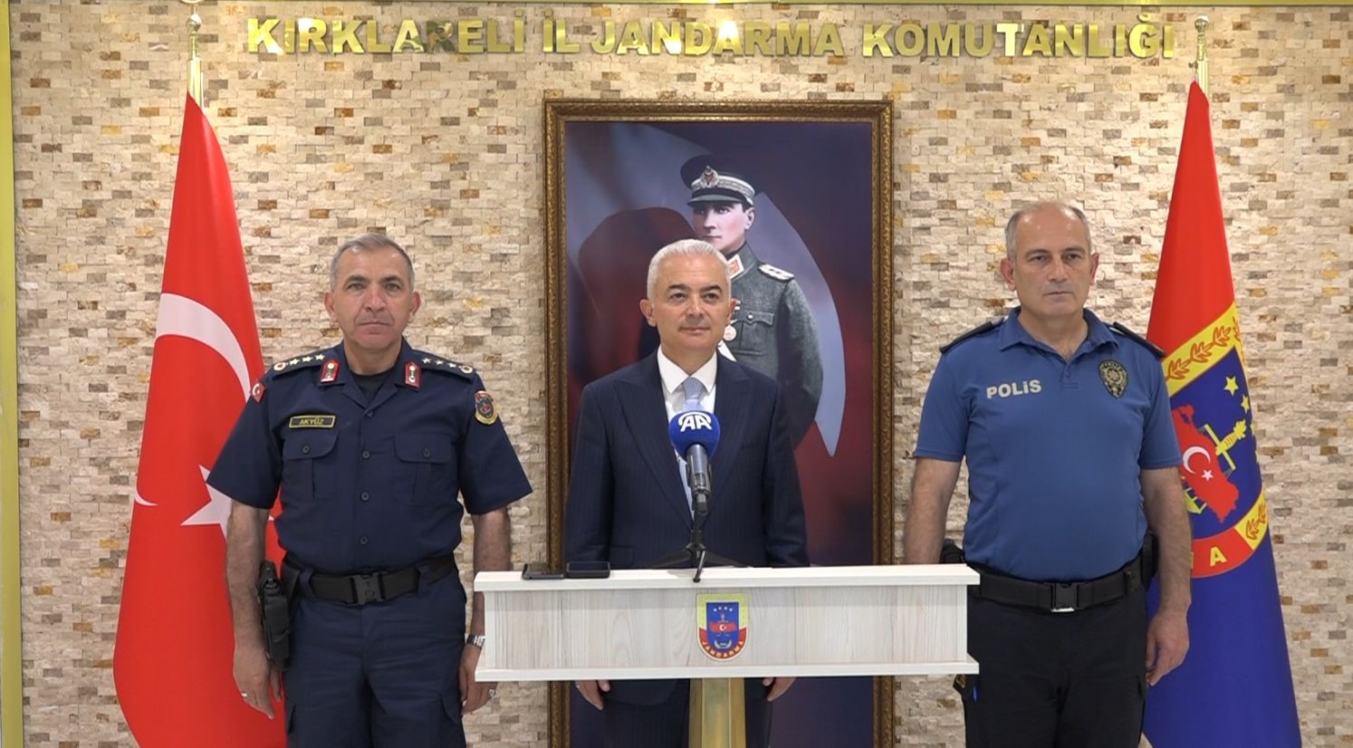 Kırklareli’nde siber suçlarla mücadele çerçevesinde 797 şüpheli hakkında işlem yapıldı