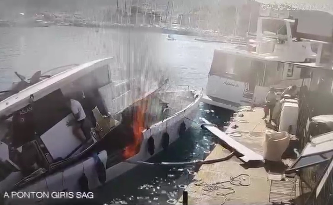 Bodrum marinadaki patlama anı g&uuml;venlik kamerasında
