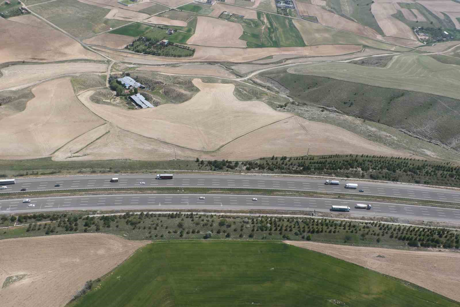 Başkentte helikopter destekli bayram trafiği denetimleri aralıksız devam ediyor