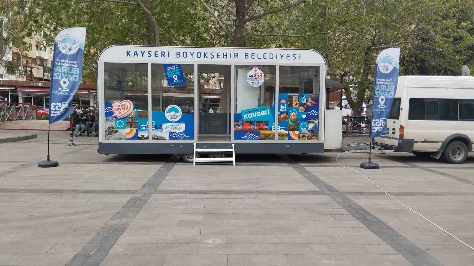 Büyükşehirin Mobil Beyaz Masa Birimi ile hizmet her yerde