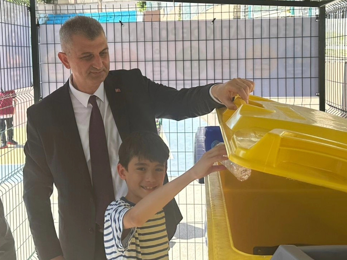 Öğrencilere sıfır atık eğitim sahası kuruldu