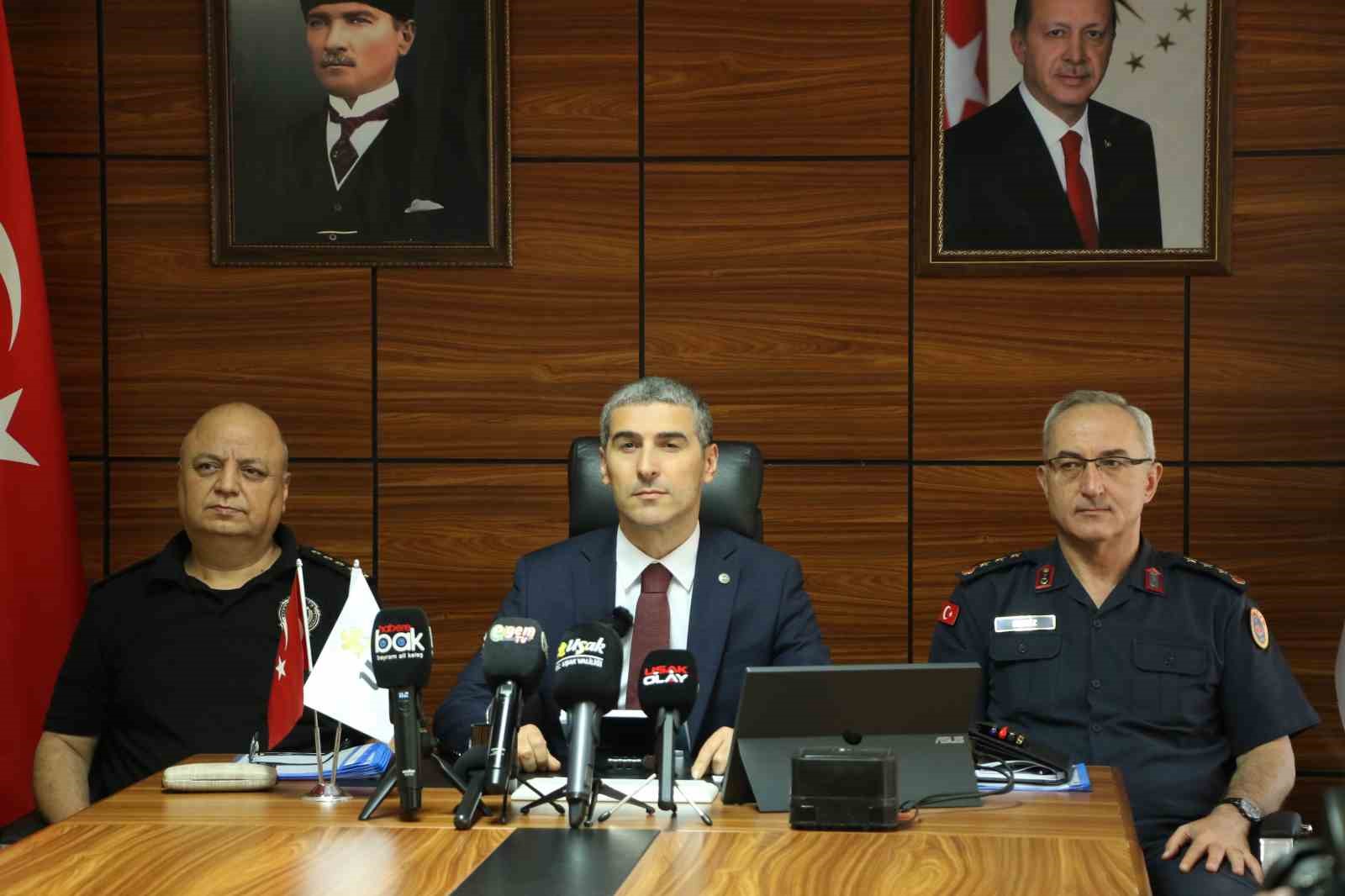 Uşak&rsquo;ta Mayıs ayında hakkında kesinleşmiş hapis cezası bulunan 147 kişi yakalandı
