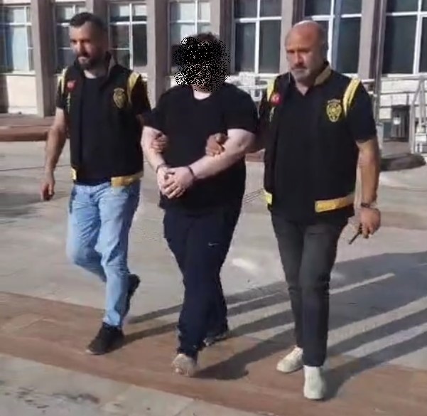 Aydın emniyeti 4 aranan şahsı yakaladı