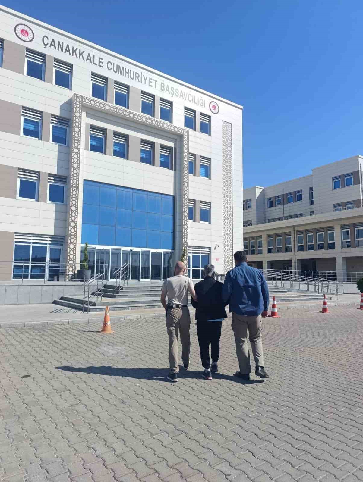 Çanakkale’de aranan ve 6 yıl kesilmiş cezası olan şüpheli yakalandı