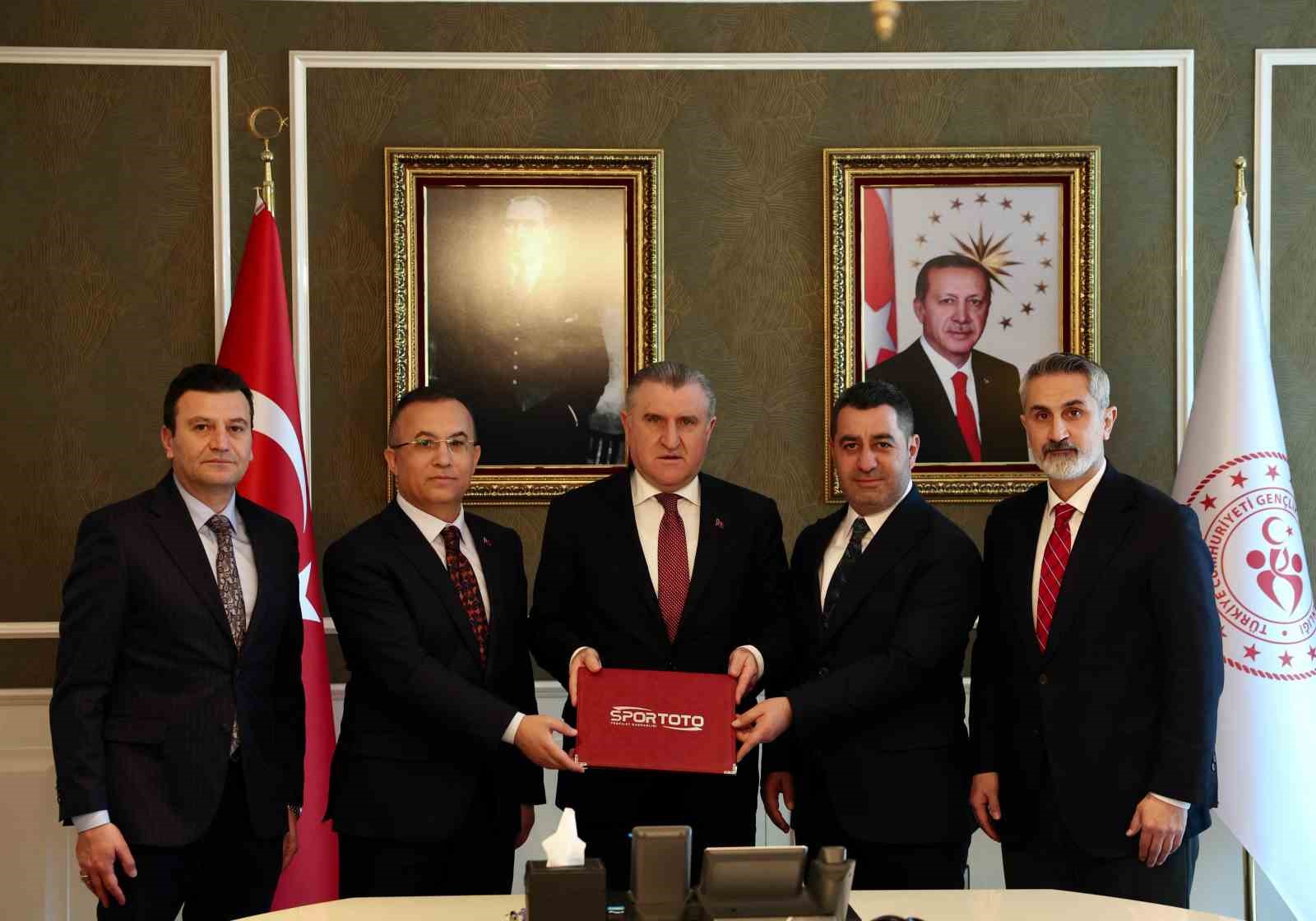 Milletvekili Bozgeyik: "Gençliğe, spora, geleceğe yatırımlarımız kararlılıkla devam ediyor"