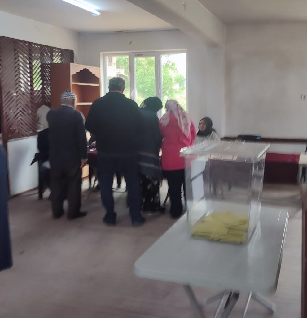 Gediz D&ouml;rtdeğirmen k&ouml;y&uuml;nde mahalle olma yolunda ilk adım
