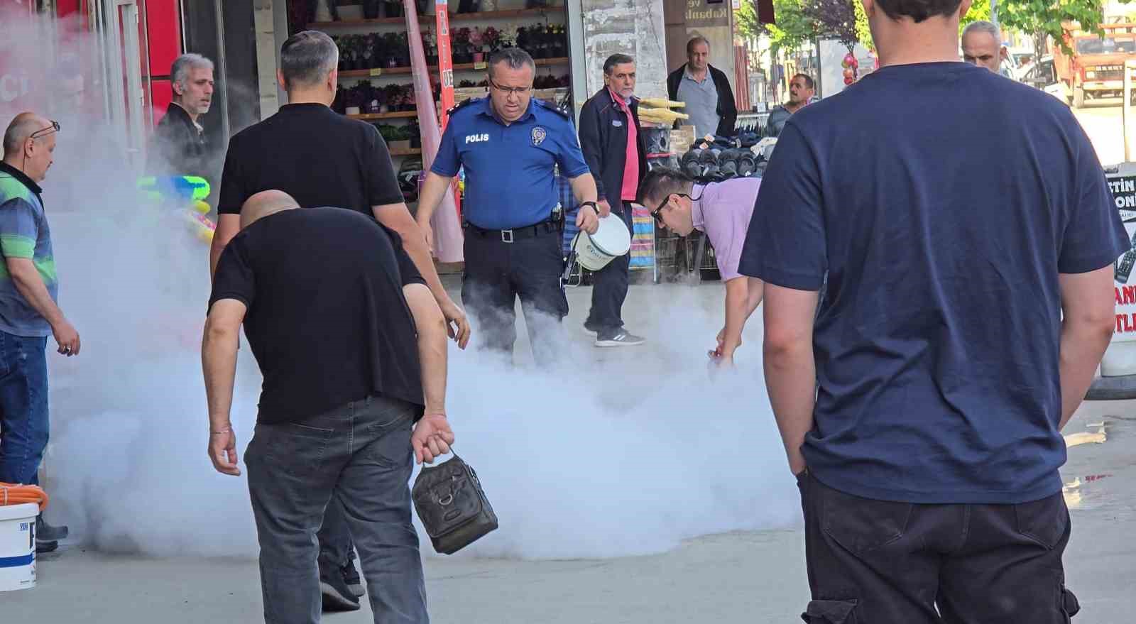 Esnafın alev alan piknik tüpü ile imtihanı