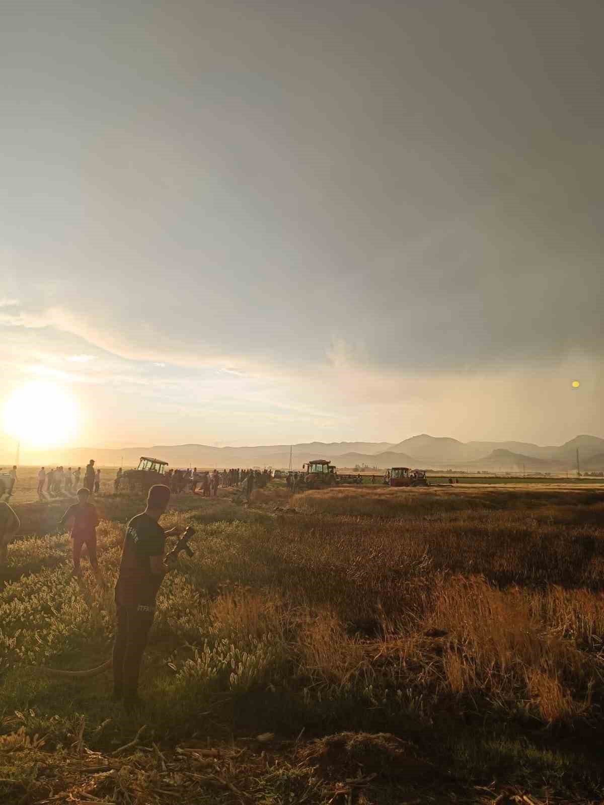 Mardin’de 350 dönüm ekili buğday tarlası yandı