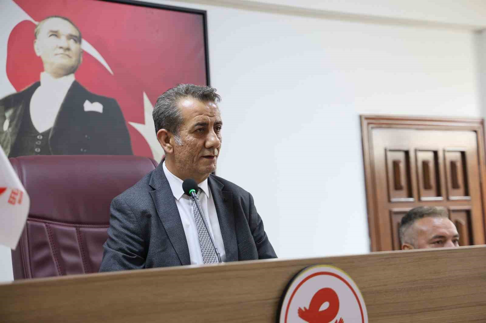 Efeler’de nikah ücretleri zamlandı
