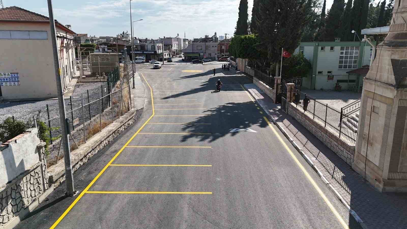 Tarsus Şehir Mezarlığı otoparkı yenilendi, kapasitesi artırıldı