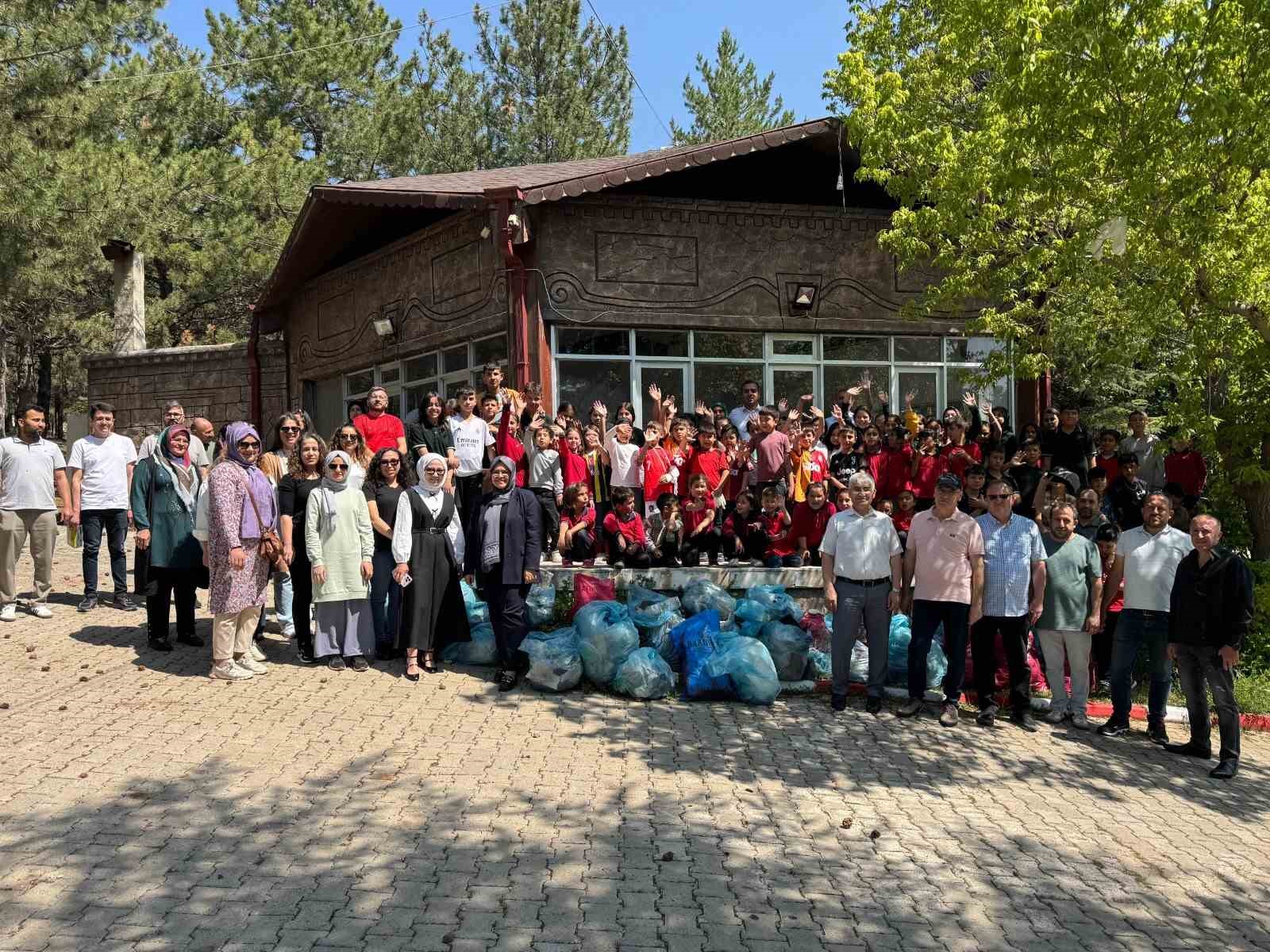 Kızılören’de Çevre Haftası etkinlikleri