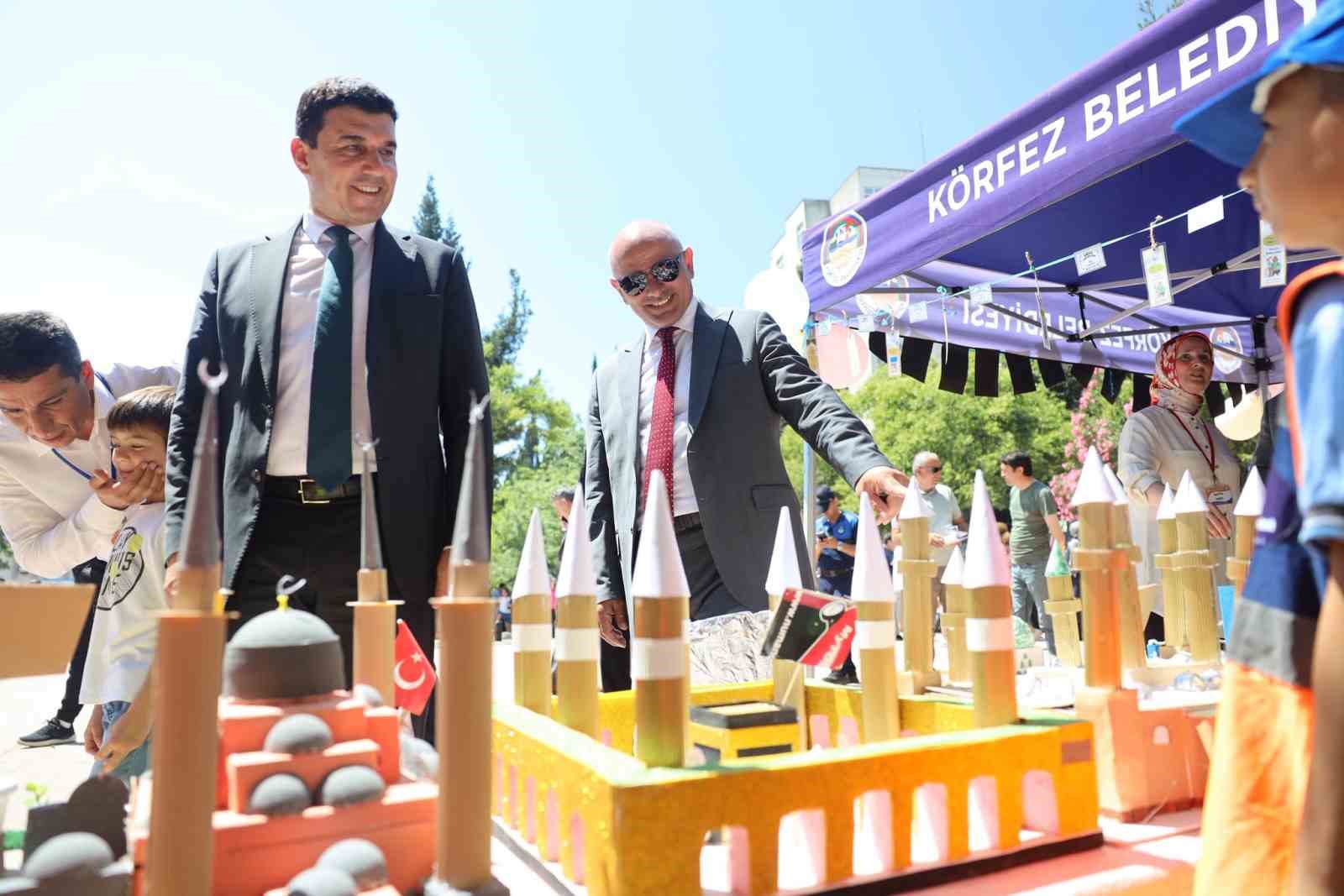 &Ouml;ğrencilerden &ccedil;evreye duyarlı projeler
