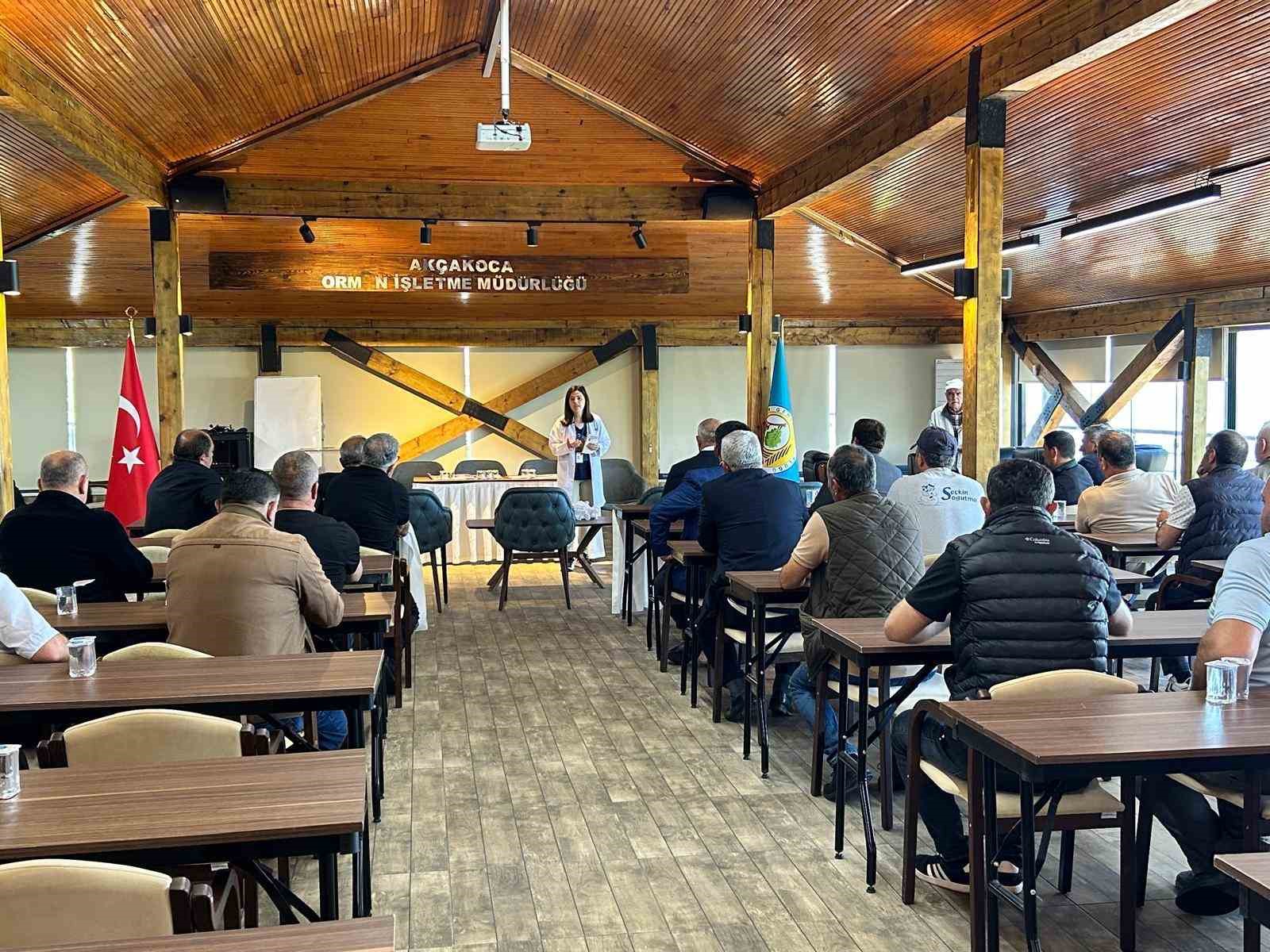 Sağlıkçılardan farkındalık eğitimi