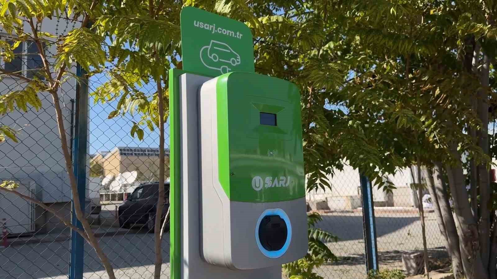 Bakan Uraloğlu: "Elektrikli araç şarj soket sayısı 29 bin 496’ya yükseldi"