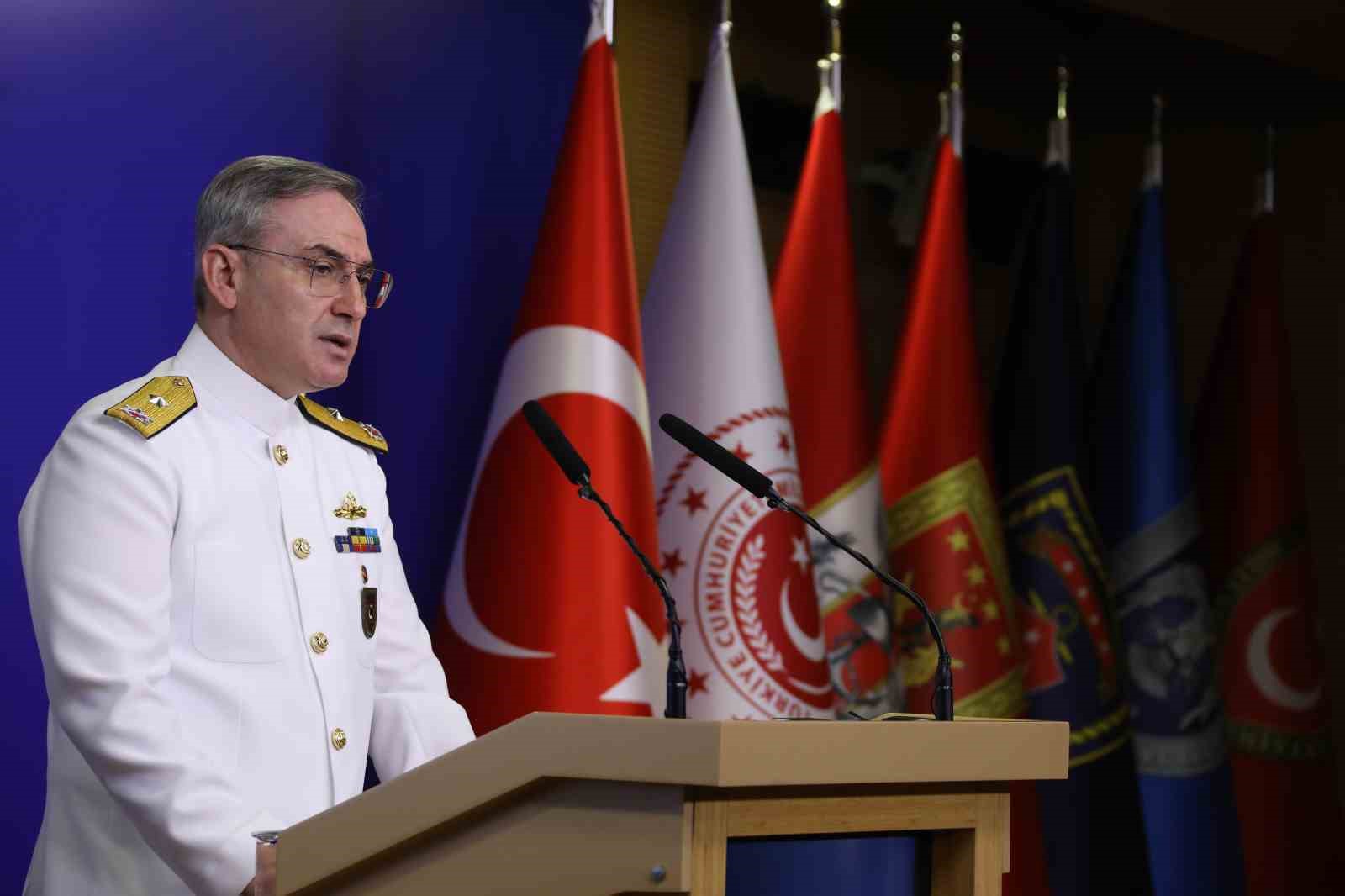 MSB kaynakları: "(Yunan Genelkurmay Başkanının Fener Rum Patriğine verdiği harita) Geçmişin mesaj vermek için araçsallaştırılması nostaljik bir avuntudan ibarettir"
