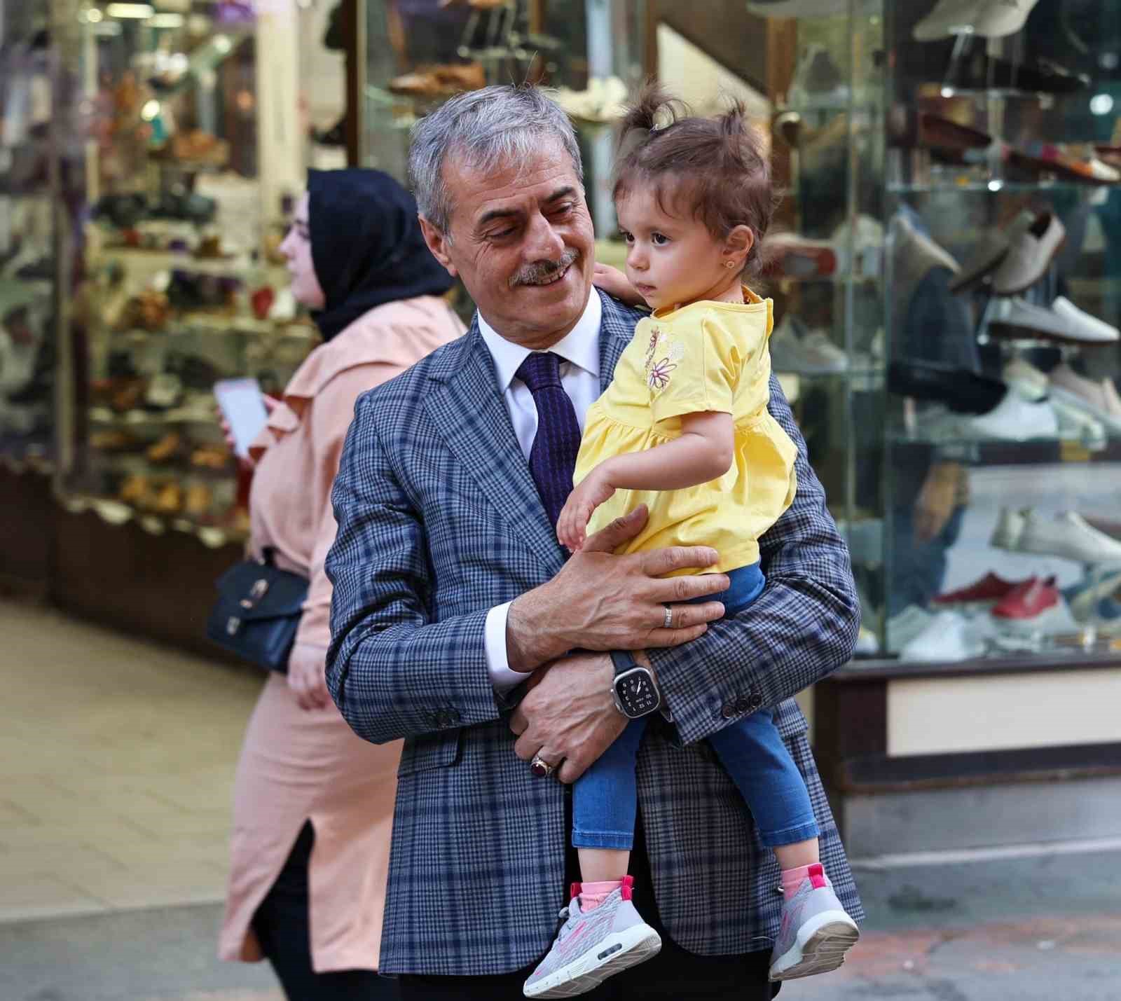 Başkan Yusuf Alemdar: "Memlekete hizmet bizim için en büyük bayramdır"