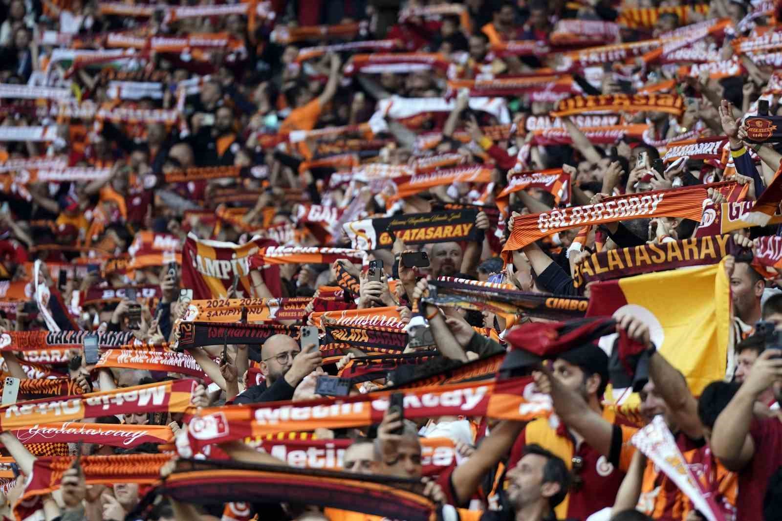 Taraftar ortalamalarında da zirve Galatasaray’ın