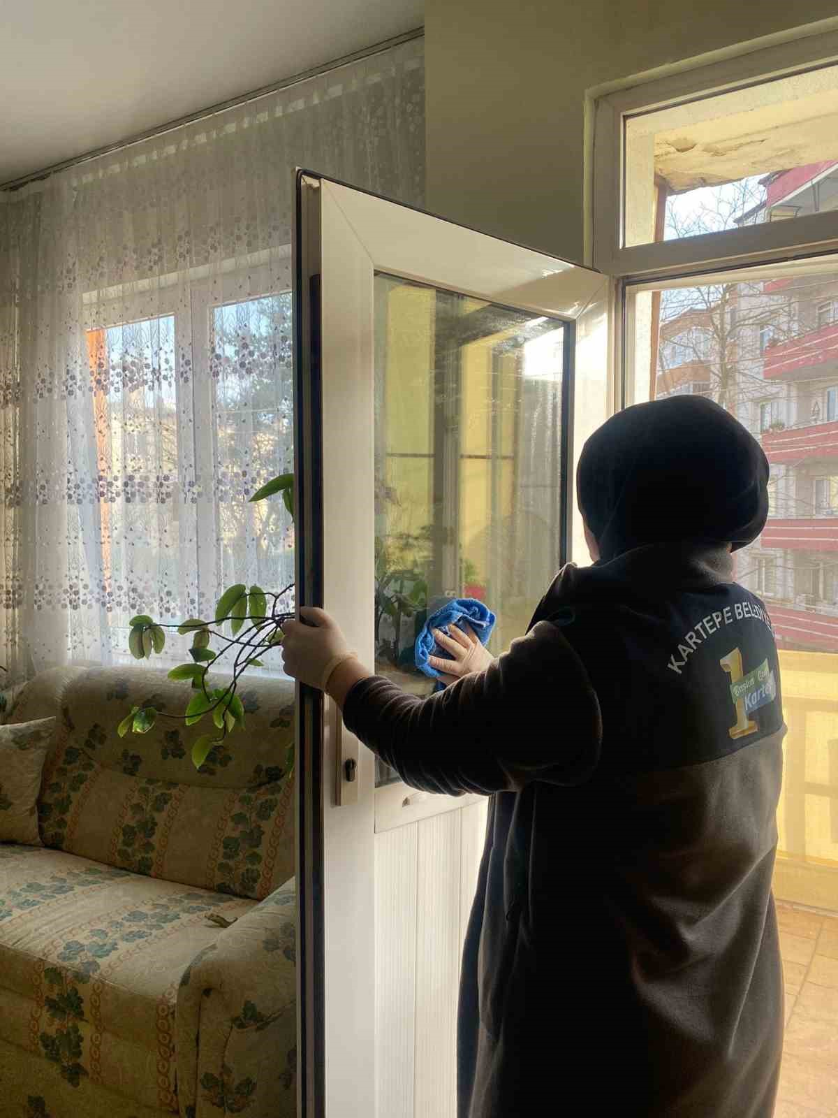 Evlatlardan bayram temizliği desteği