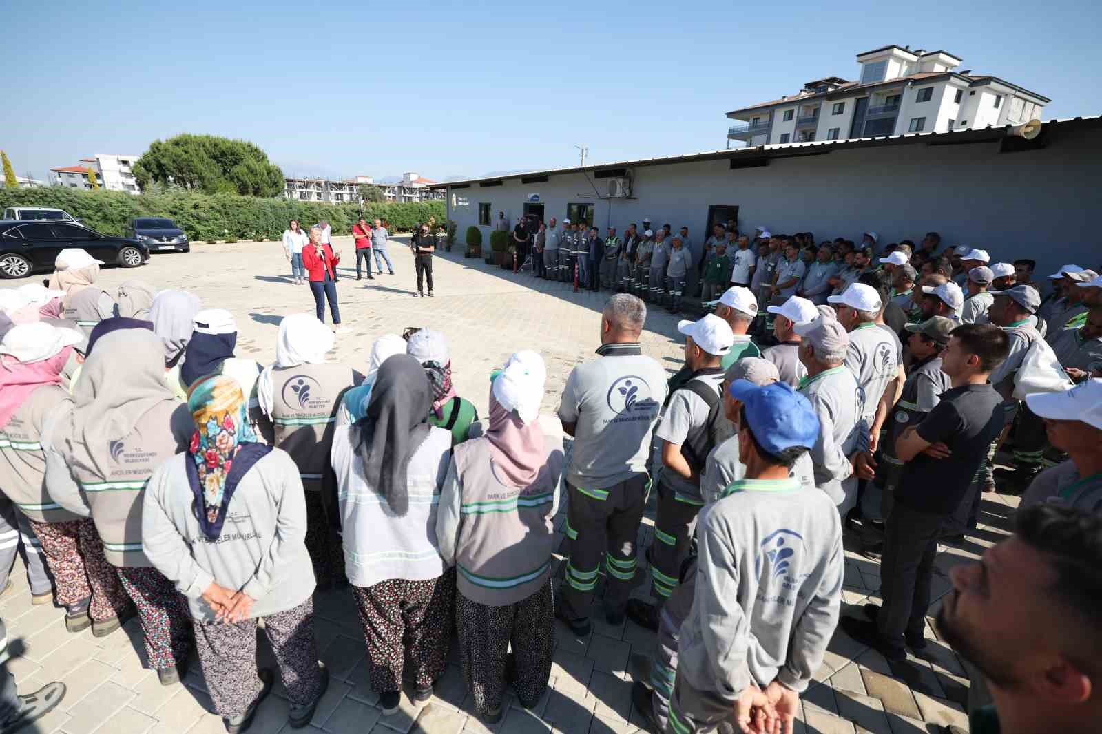 Başkan Doğan ekip arkadaşlarıyla bayramlaştı
