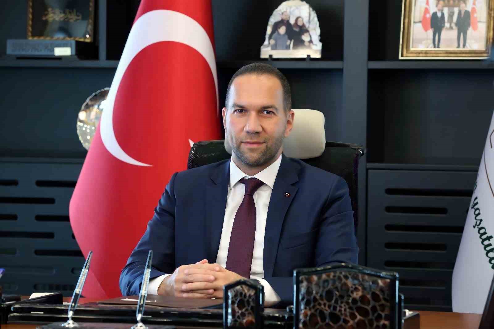 Başkan Özdemir: "Bayramlar, birlik ve kardeşliğimizin en güçlü temsilidir"