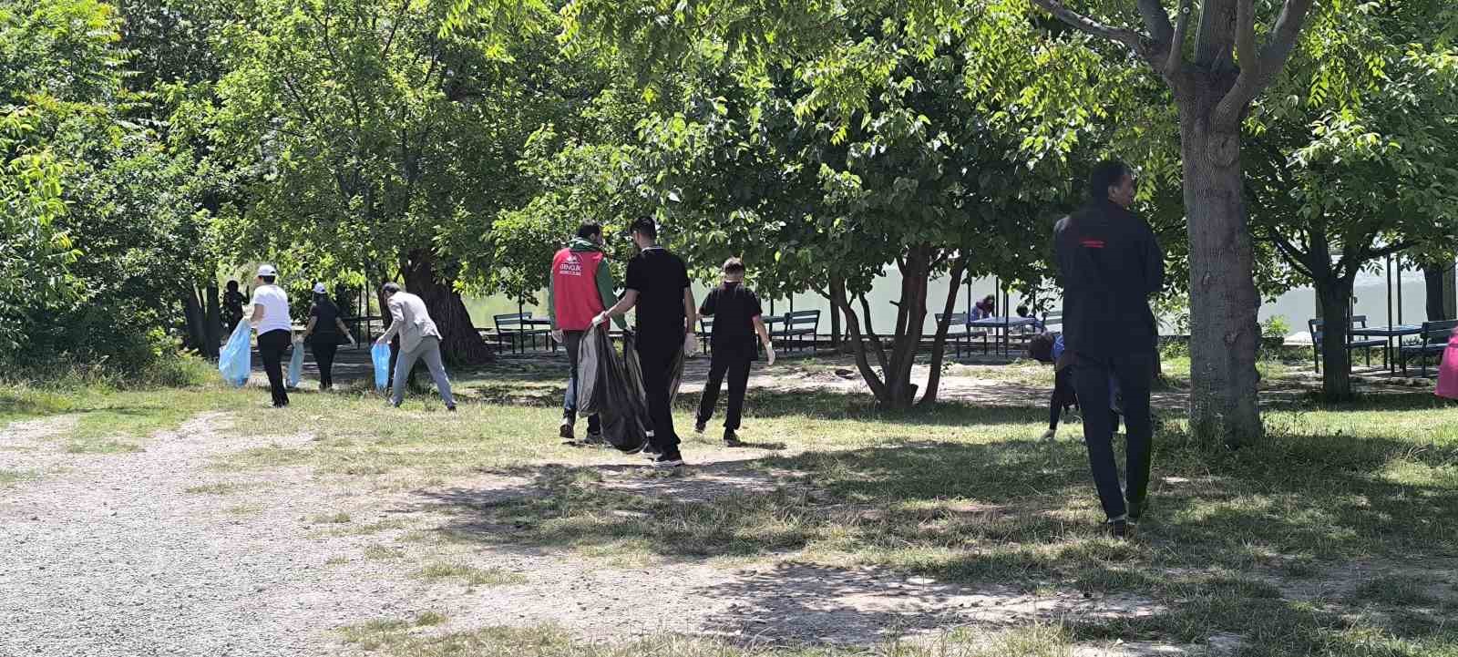 Uzundere Belediyesi’nden çevre farkındalığı