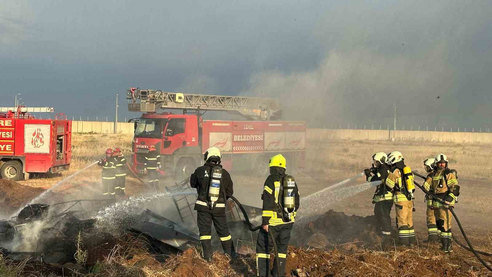 Şırnak Şerafettin Elçi Havalimanında gerçeği aratmayan tatbikat

