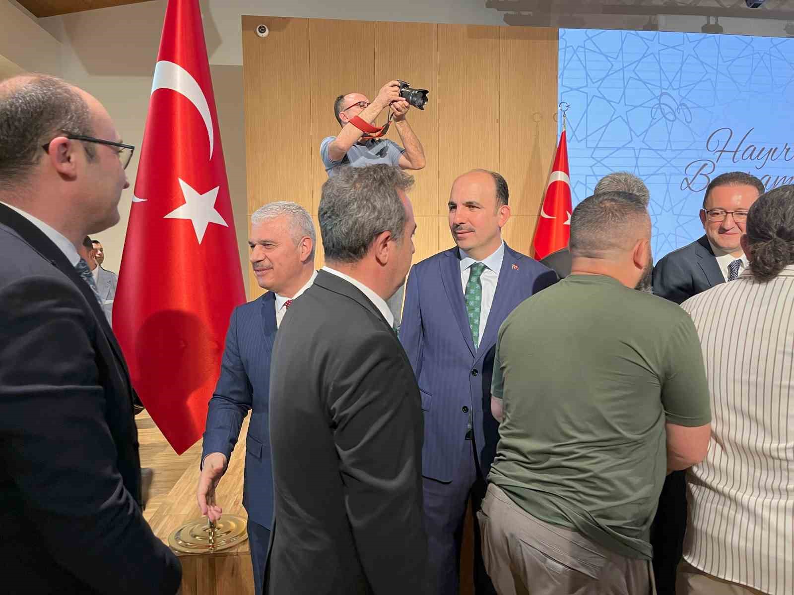 Konya’da protokol bayramlaştı