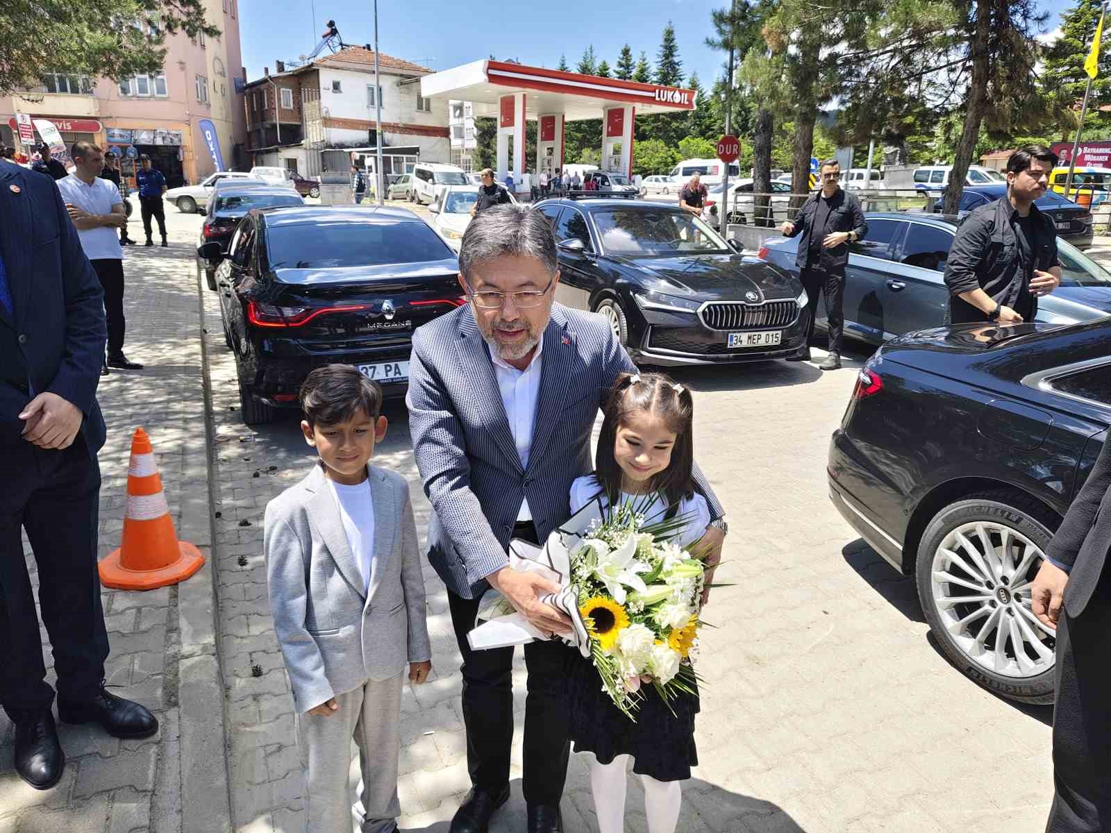 Bakan Yumaklı :  "Türkiye Yüzyılını inşa etmek zorundayız, başka hiçbir şansımız yok"