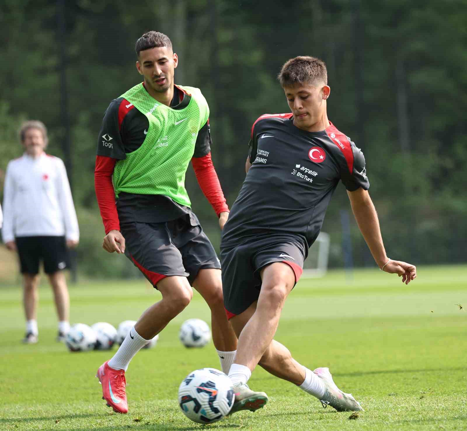 A Milli Takım, ABD maçının hazırlıklarını sürdürüyor