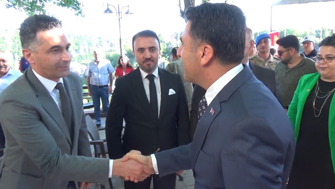 Tunceli’de bayramlaşma programı
