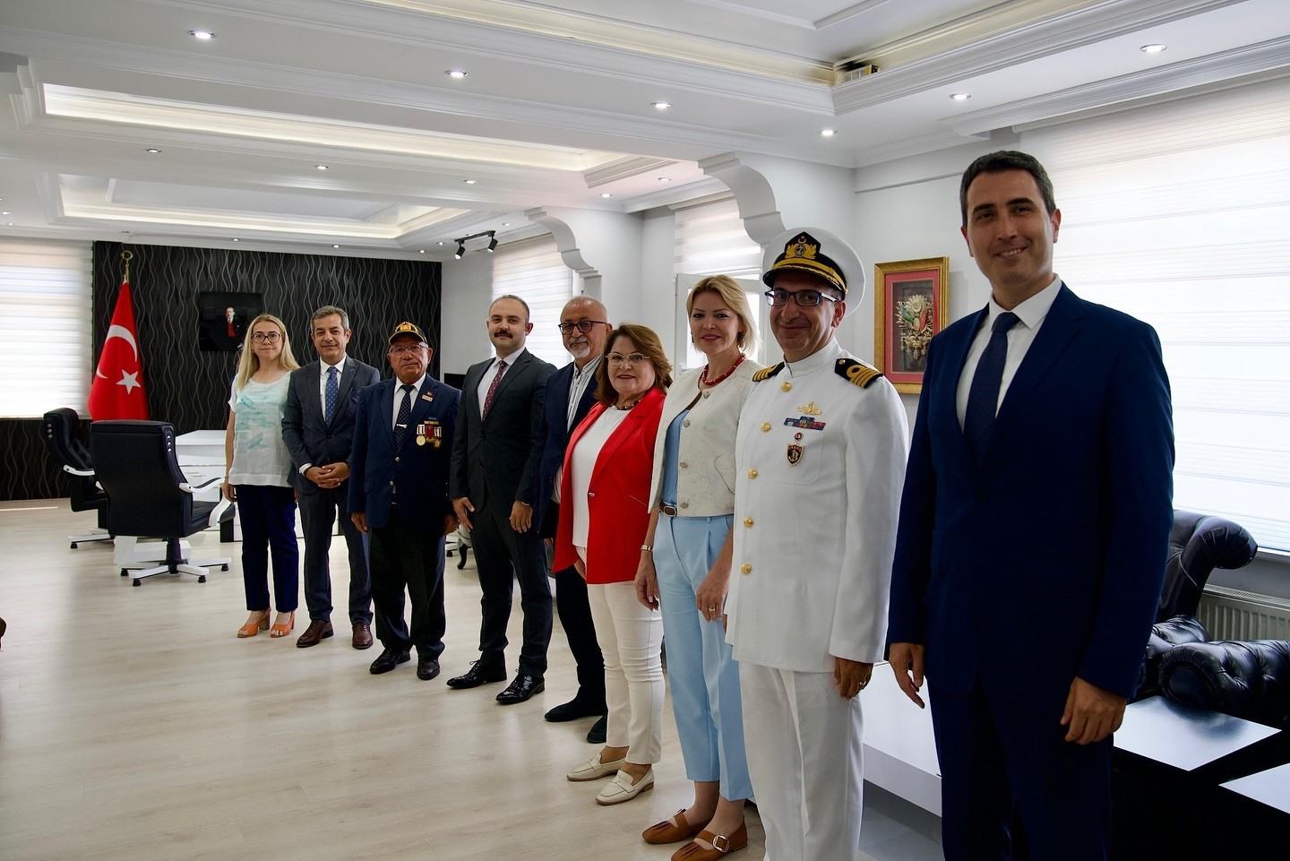 Didim&rsquo;de il&ccedil;e protokol&uuml; bayramlaştı
