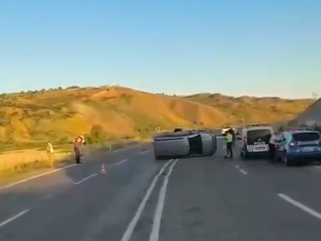 Siirt'te kaza: 2 kişi yaralı (İHA)