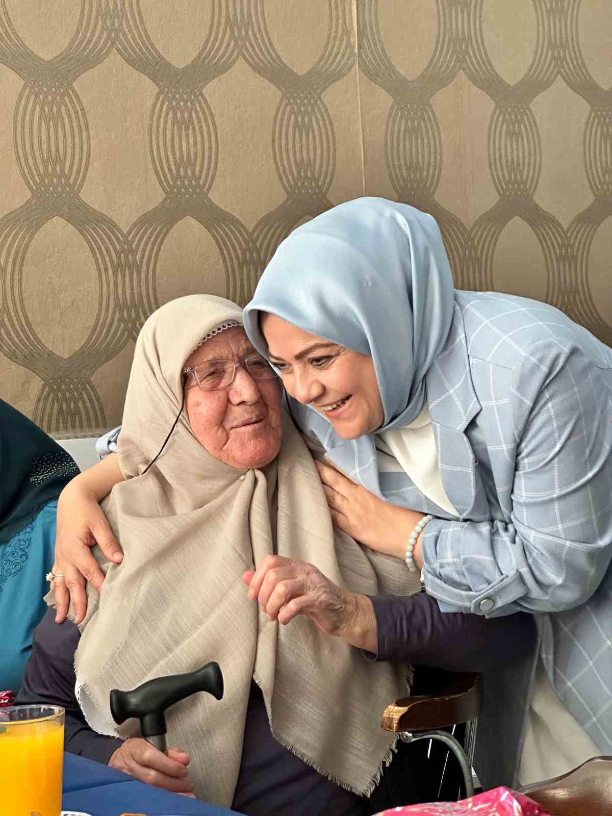 Milletvekili Sema Silkin Ün: "Bu bayram paylaşmanın bereketin bayramı"
