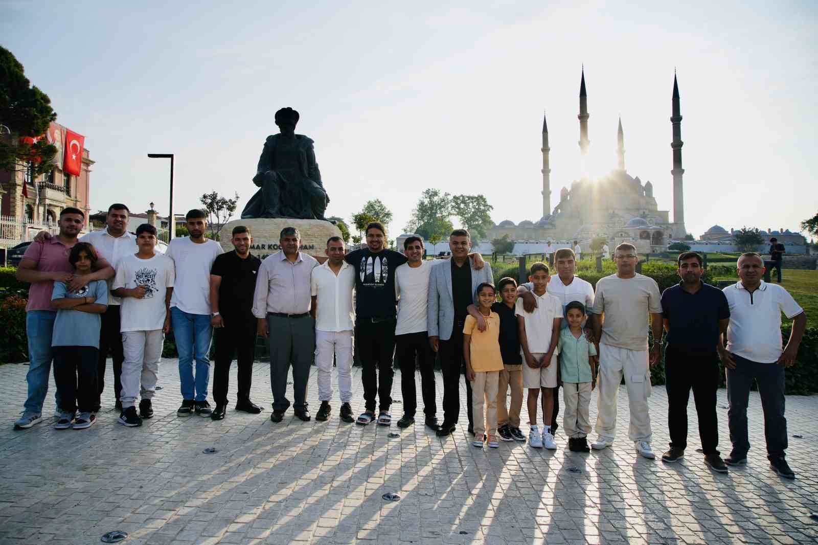 Edirne’de Kurban Bayramı namazı coşkusu
